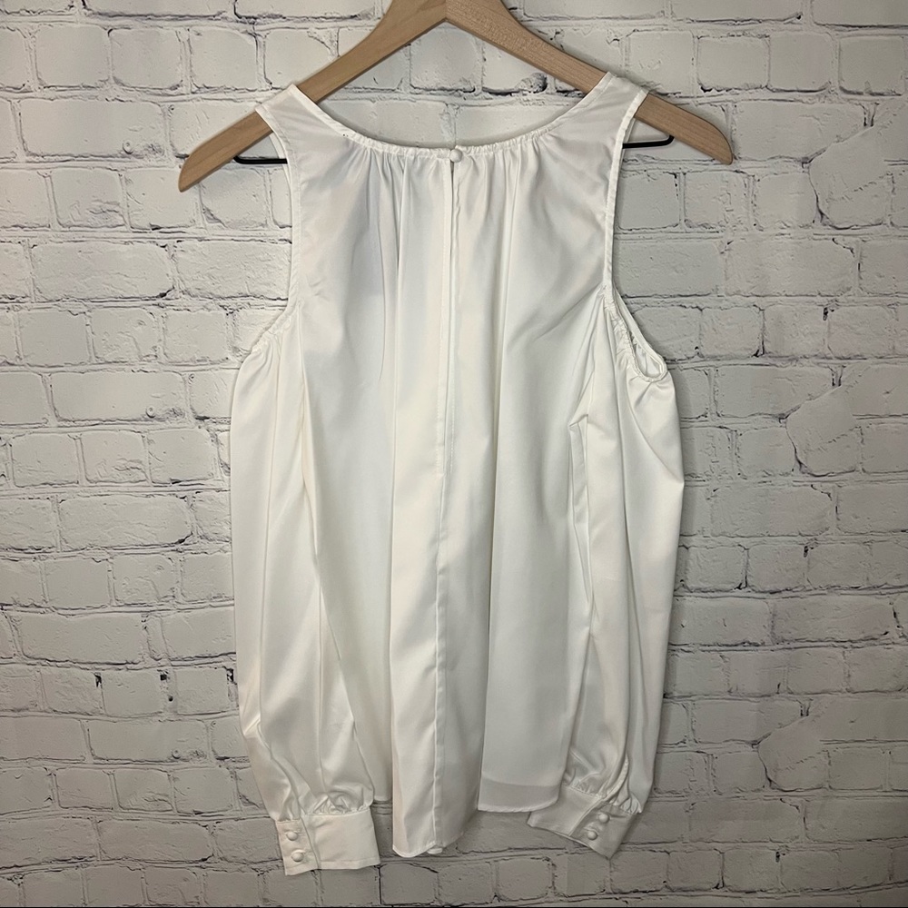 Revolve Central Park West L.A. Cold Shoulder Blouse White Size Small NWT - Picture 6 of 13